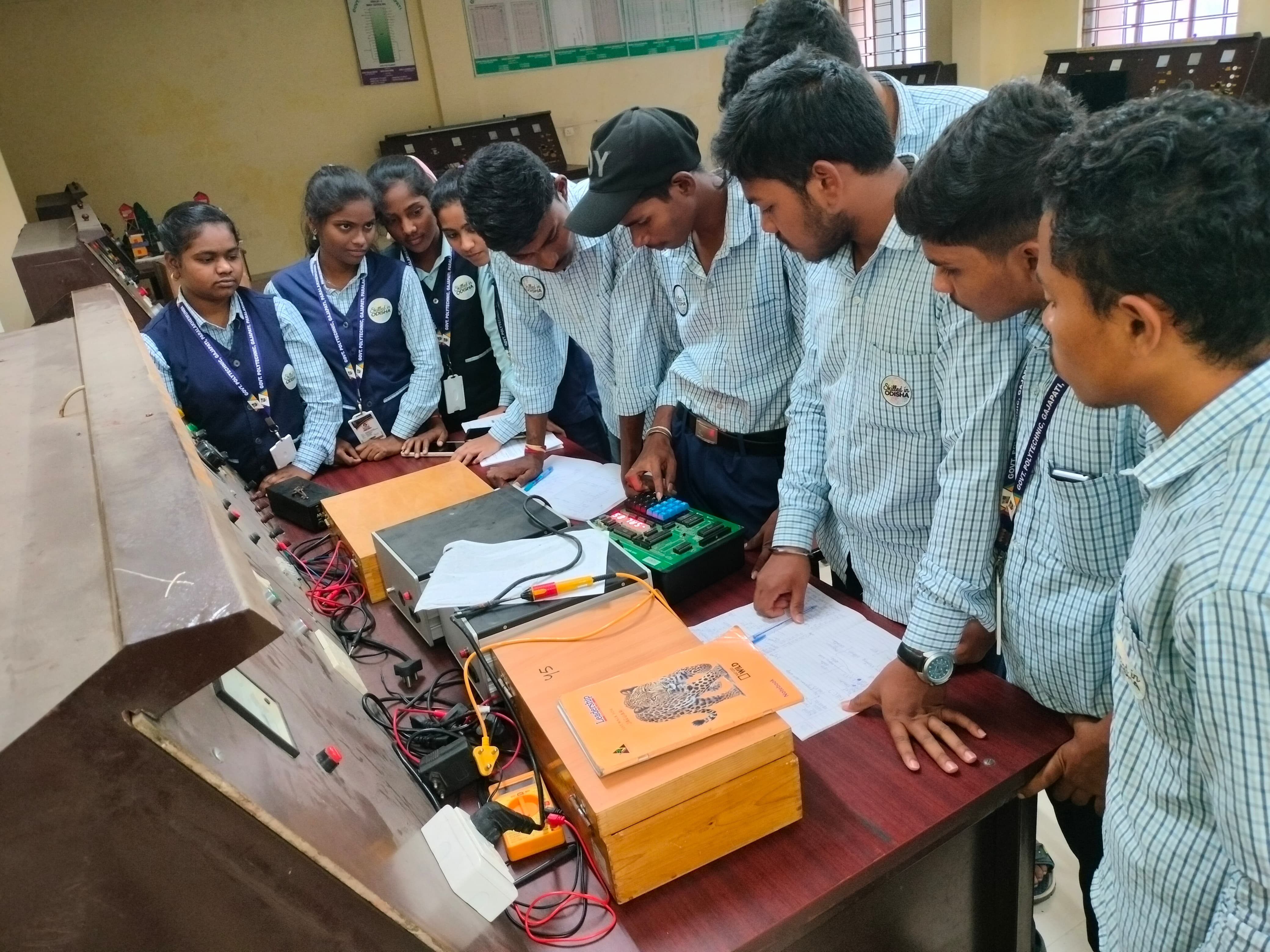 DIGITAL ELECTRONICS LAB